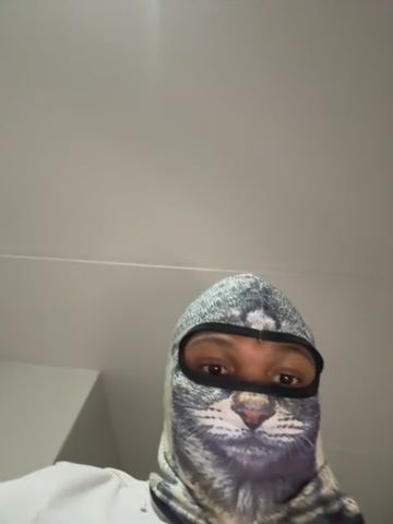 Masked hun with bubble butt!